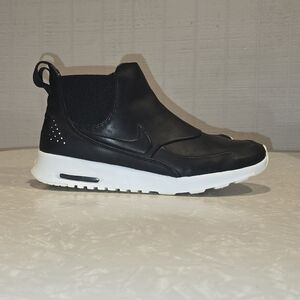 Nike Air Max Thea Mid